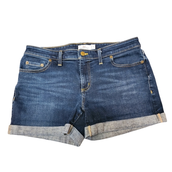 Vineyard Vines Pants - Vineyard Vines Cuffed Jean Shorts Size 8 Run Big